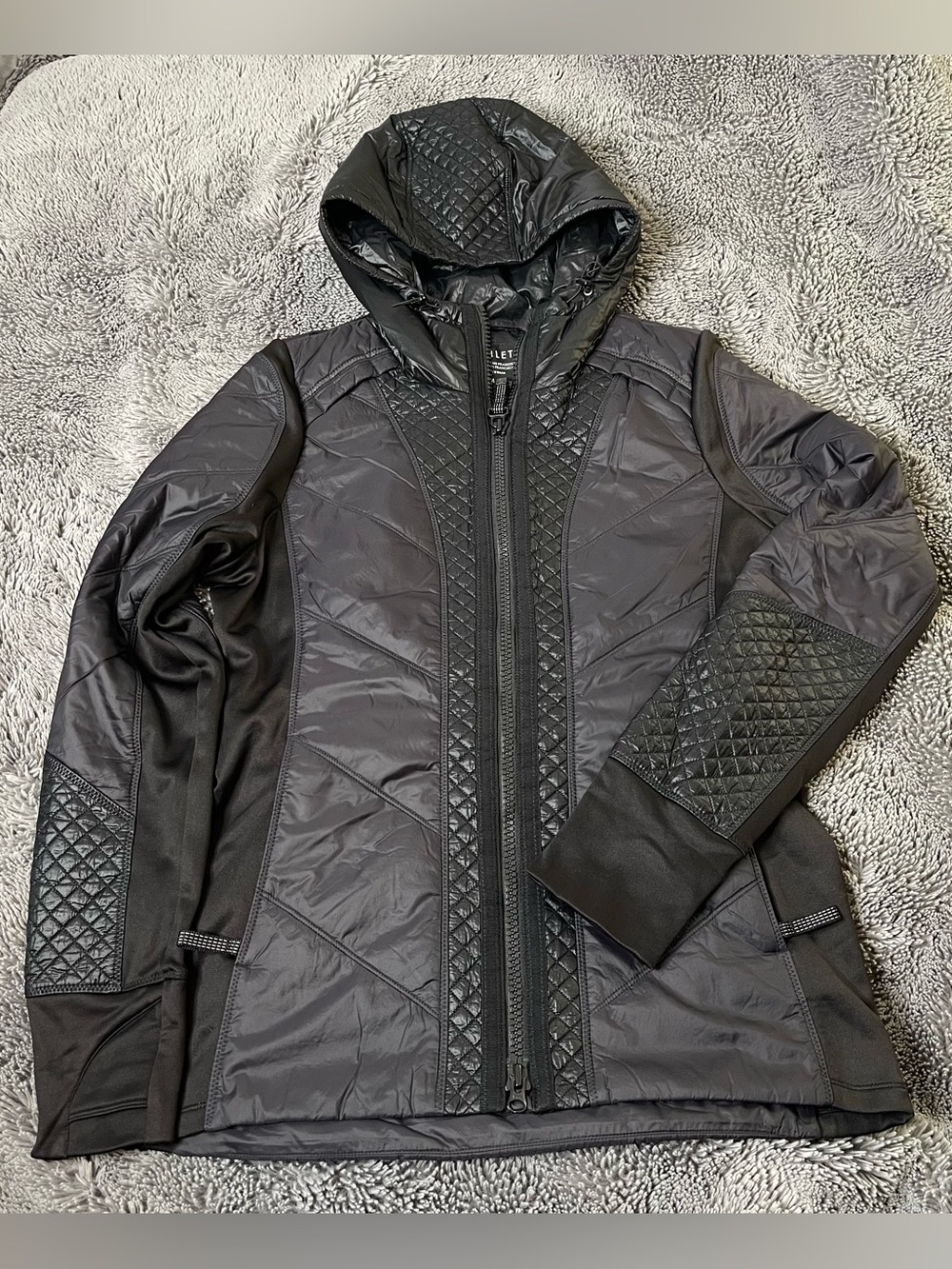 Athleta Black Quilted Hooded black Puffer Jacket size M